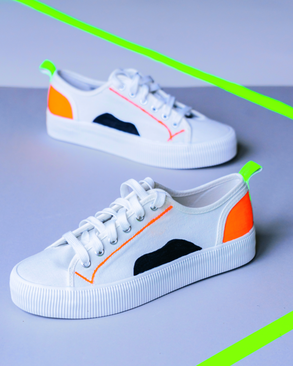 Контур за текстил с неонов ефект Marabu Textil Neon Liner